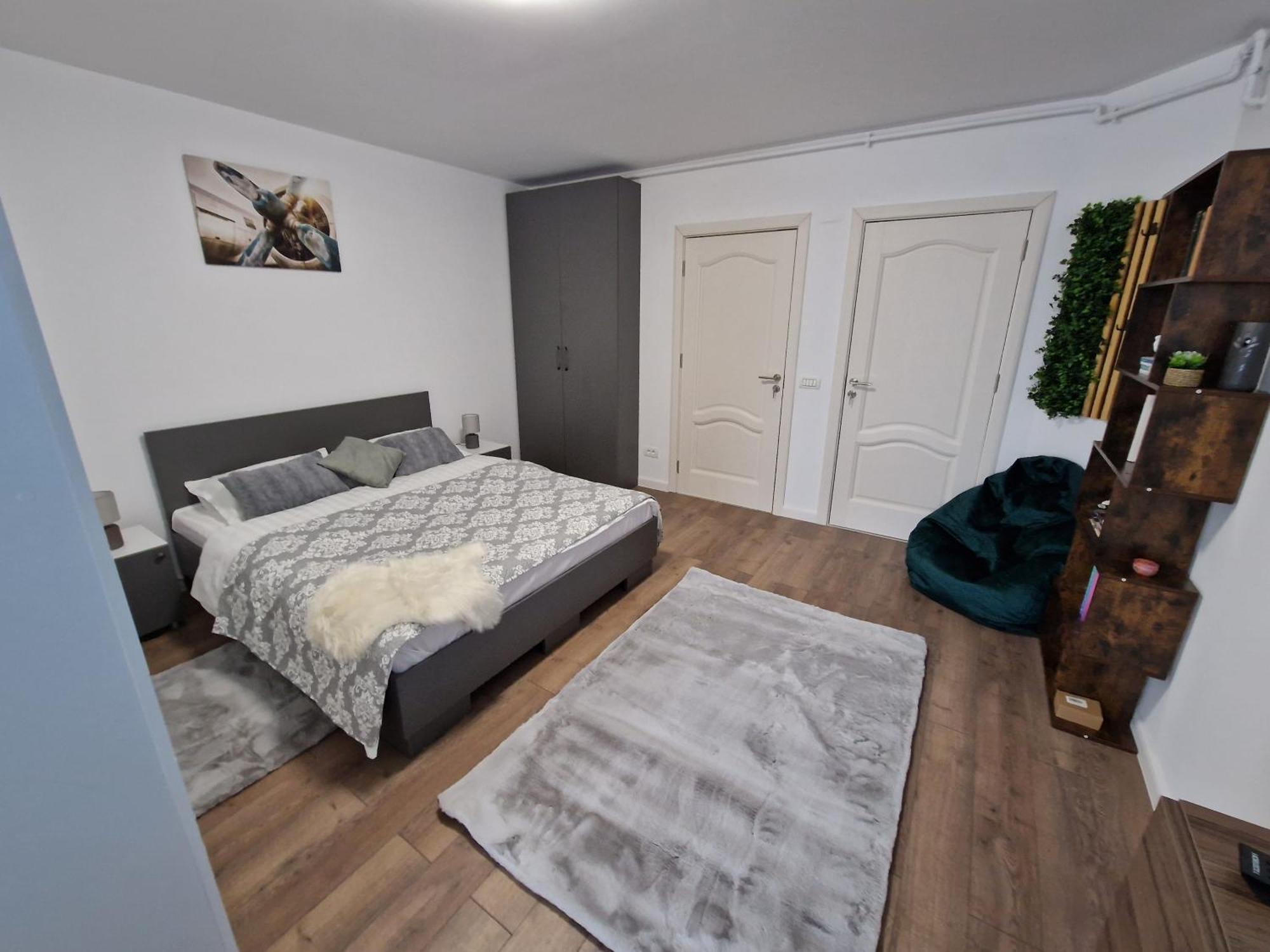 Craitelor Boutique Airport Apartment Отопень Екстер'єр фото
